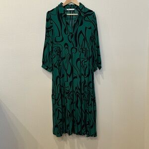 Zara Green & Black Print Midi Dress Size M